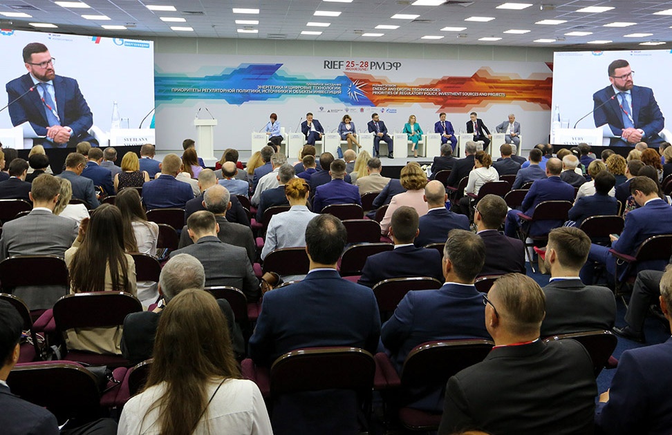 Токопоисковые трубы ПРОТЕКТОРФЛЕКС<sup>®</sup> ОМП были отмечены знаком «Лауреат третьей премии» и дипломом Министерства Энергетики