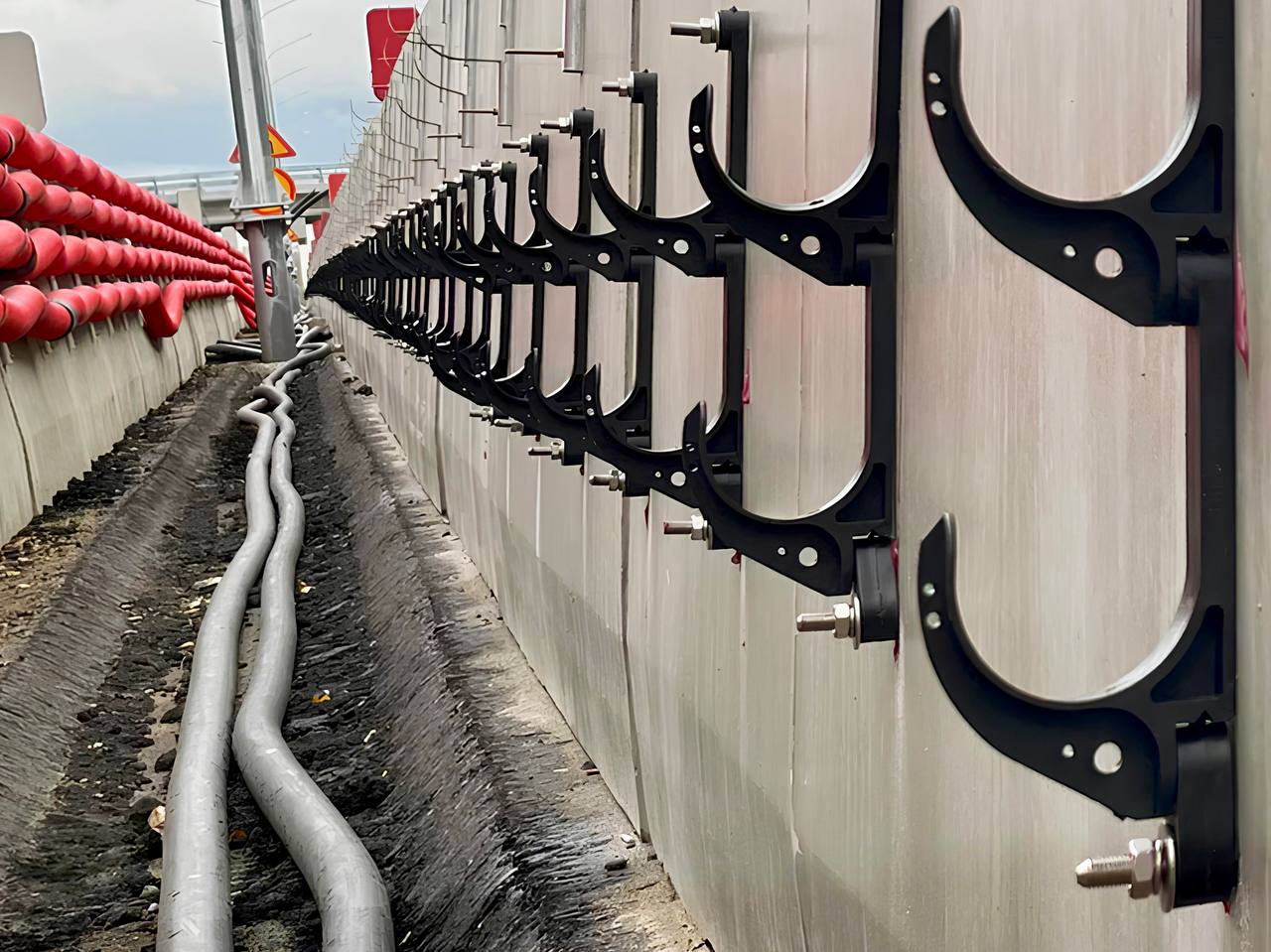 Крюки Энерготэк ККН.jpg Крюки Энерготэк ККН.jpg