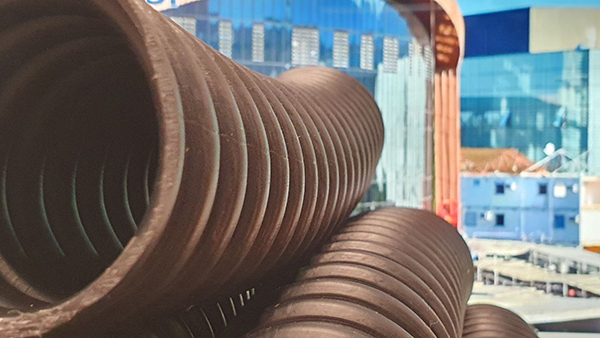 Поставка 7 км труб для Академии единоборств в Сочи Поставка 7 км труб для Академии единоборств в Сочи