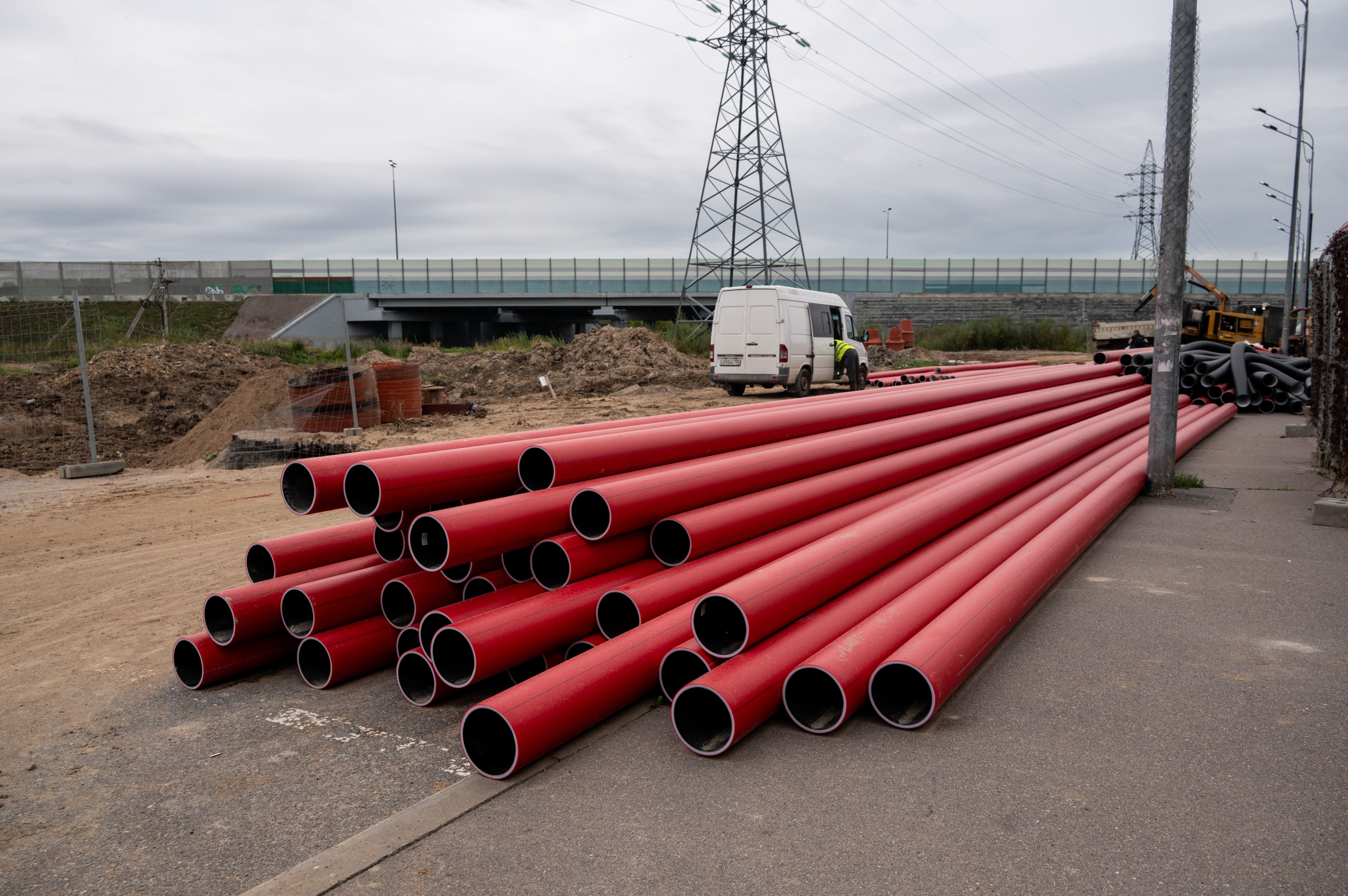 Реконструкция участка Северской улицы от Ростовской улицы (включая перекрёсток) до Колпинского шоссе.jpg
